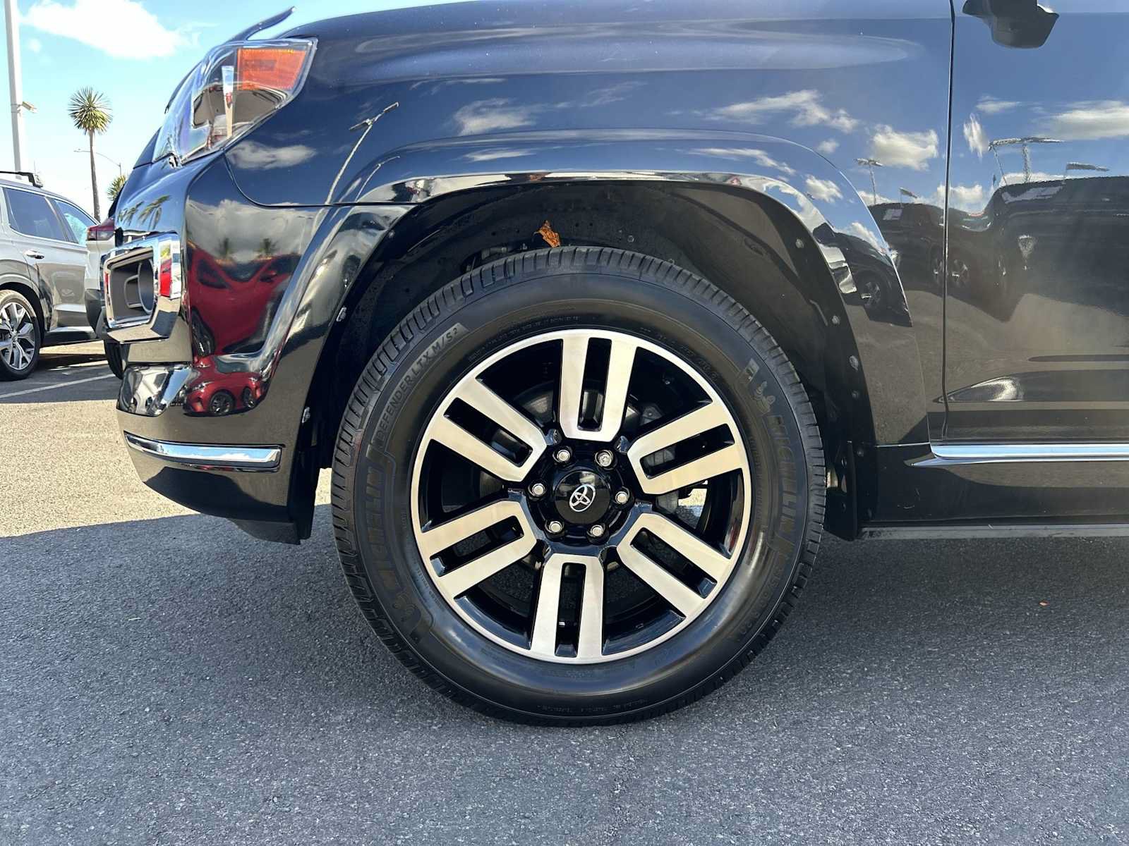 Used 2022 Toyota 4Runner Limited RWD image 18
