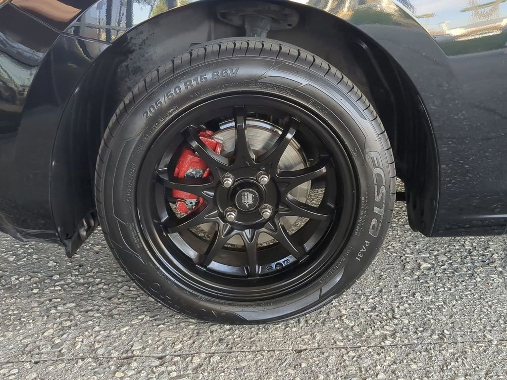 Used 2017 Toyota Yaris iA image 33