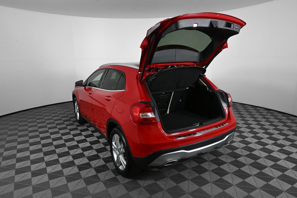Used 2019 Mercedes-Benz GLA 250 4MATIC image 31