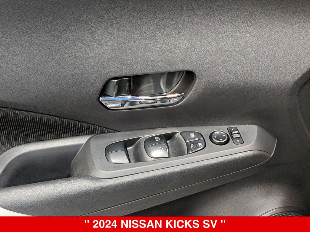 Used 2024 Nissan Kicks SV FWD image 14