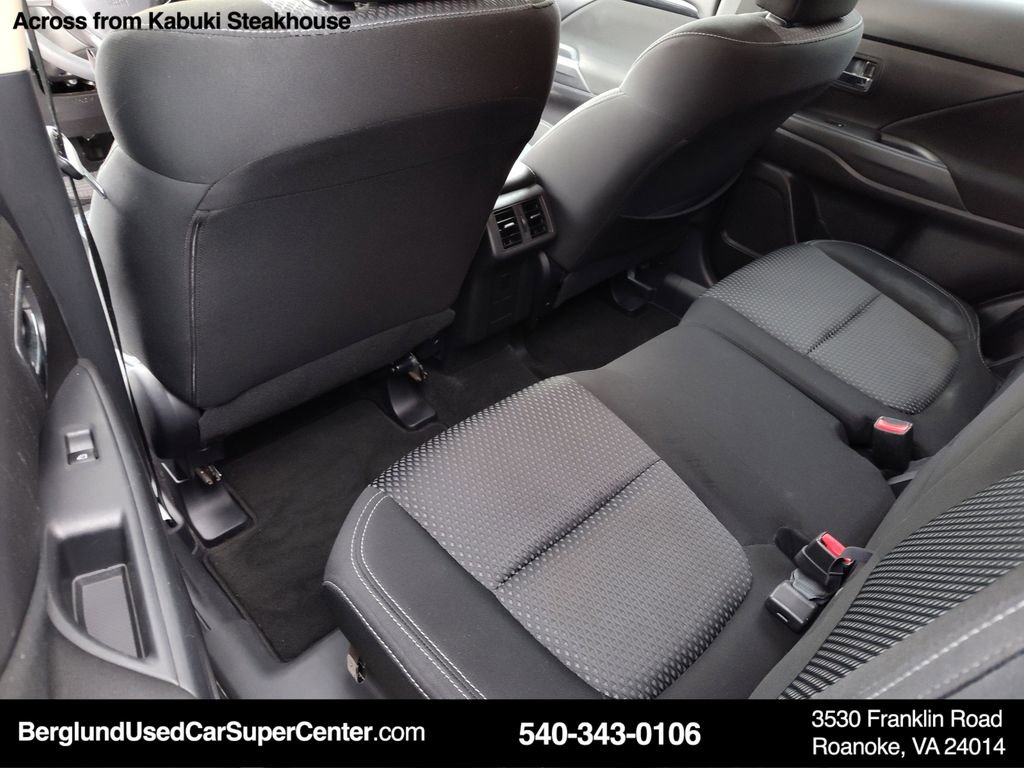 Used 2019 Mitsubishi Outlander ES image 33