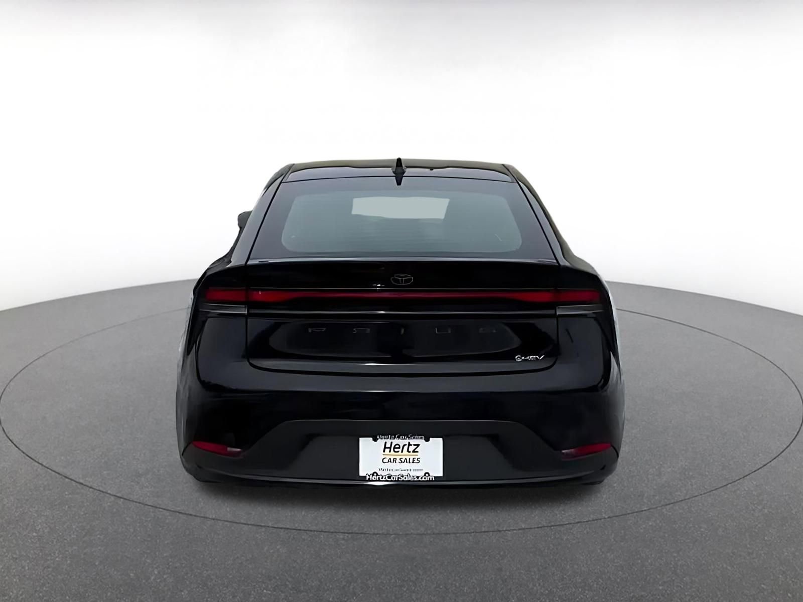 Used 2025 Toyota Prius LE image 12