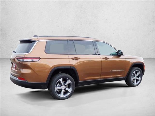 New 2026 Jeep Grand Cherokee L Limited AWD/4WD video 4