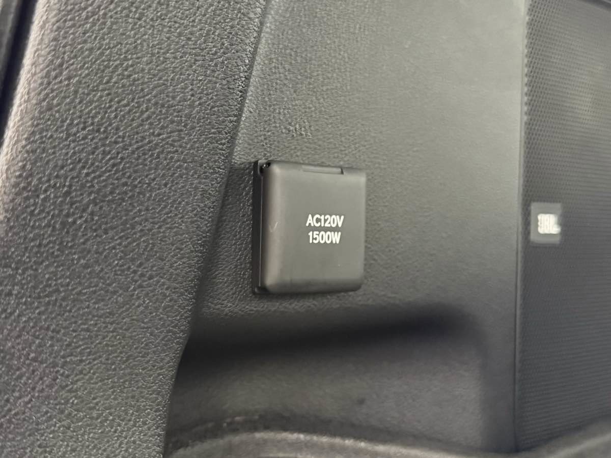 Used 2024 Toyota Grand Highlander Limited image 34