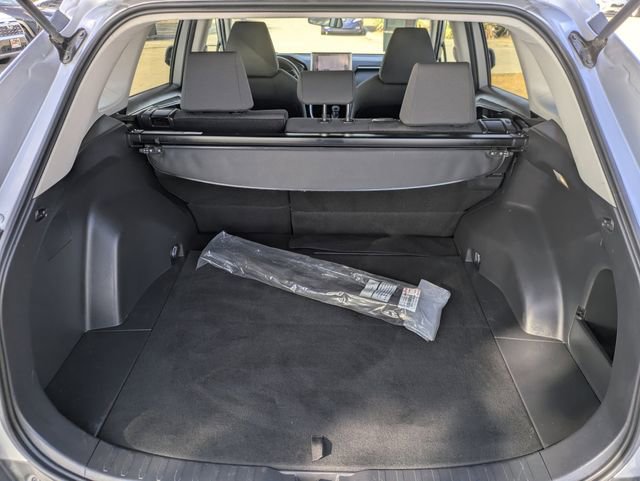 Used 2024 Toyota RAV4 XLE image 28