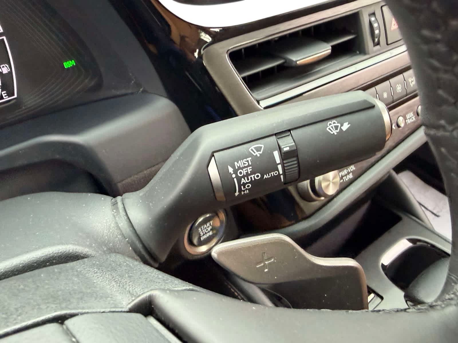 Used 2024 Lexus ES 350 w/ Premium Package FWD image 29