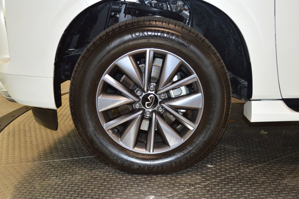 Certified 2025 INFINITI QX80 Pure RWD image 13