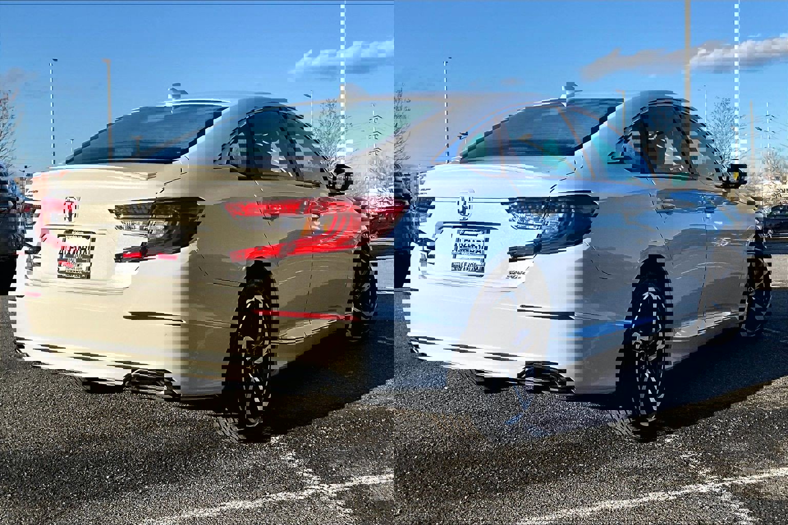 Used 2018 Honda Accord Sport image 12