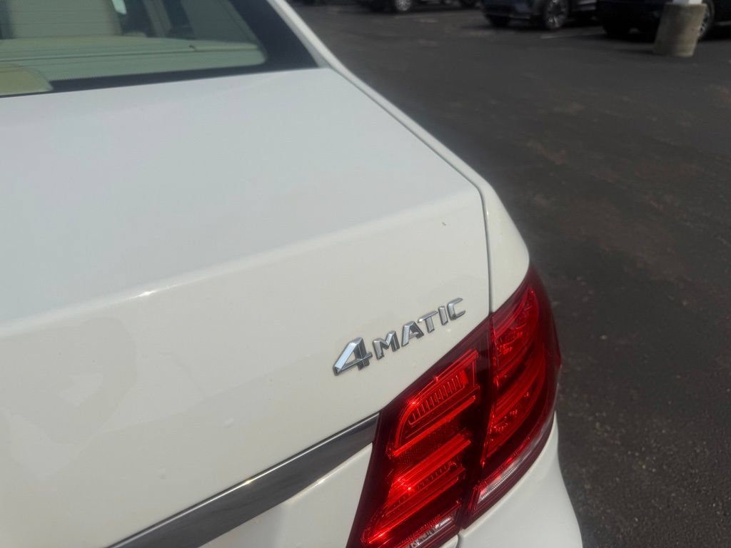 Used 2014 Mercedes-Benz E 350 4MATIC Sedan image 44