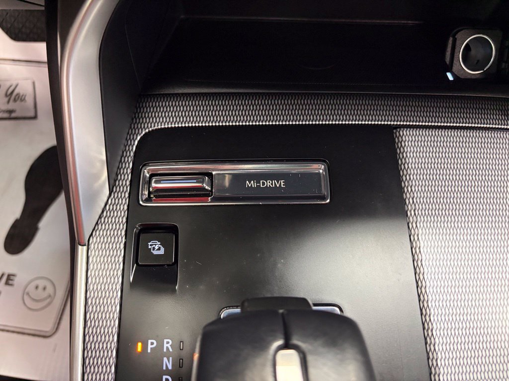Used 2024 MAZDA CX-90 Plug-In Hybrid w/ Premium Plus AWD/4WD image 27