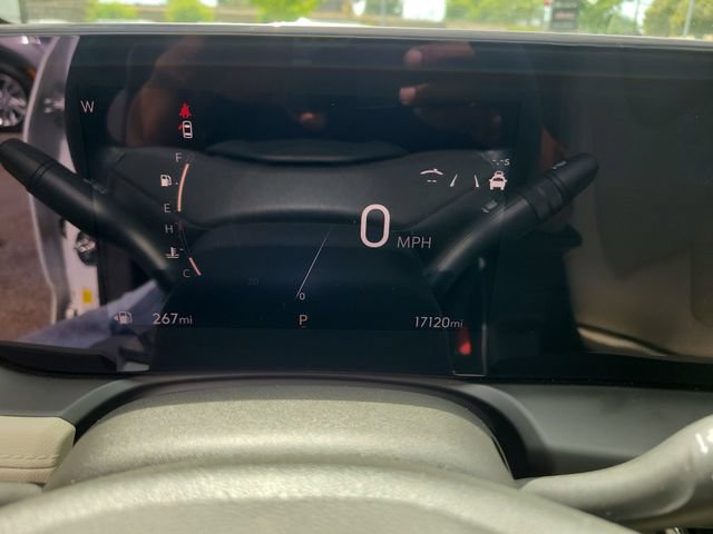 Used 2024 Buick Encore GX Sport Touring w/ Advanced Technology Package FWD image 22