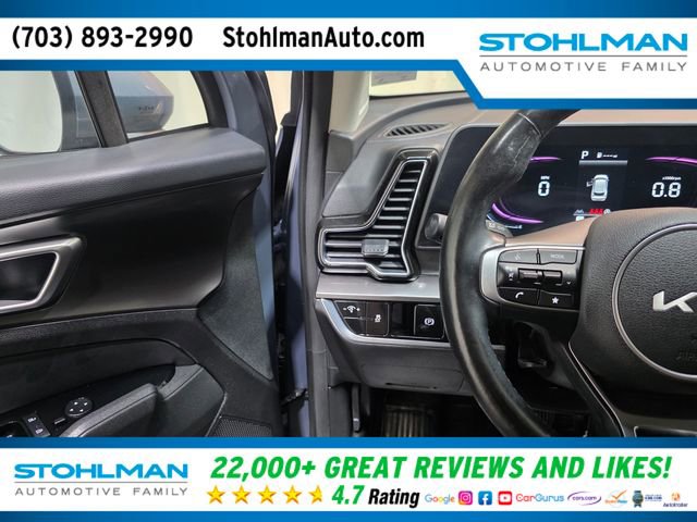 Used 2023 Kia Sportage EX AWD/4WD image 16