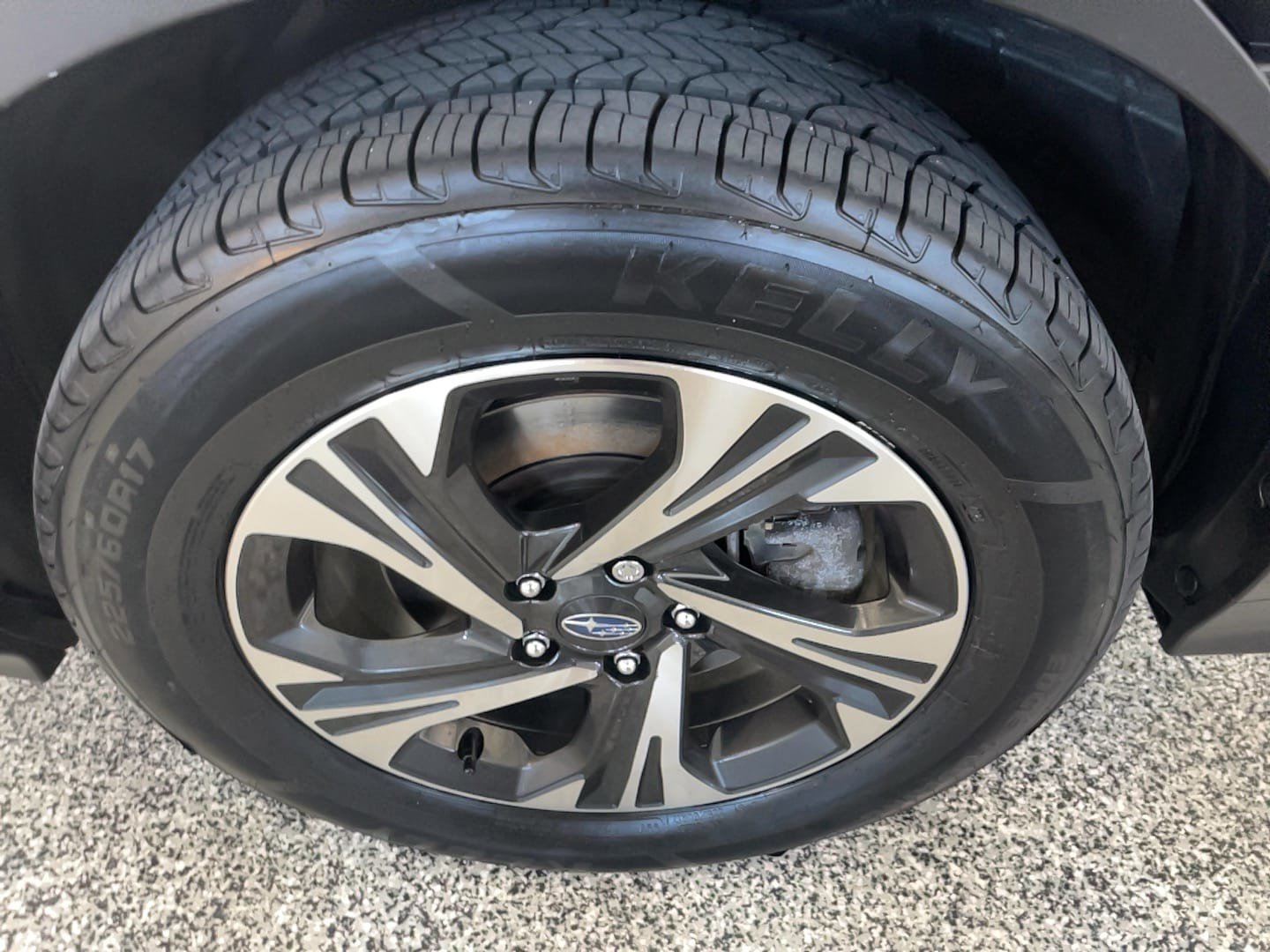 Used 2024 Subaru Crosstrek 2.0i Premium AWD/4WD image 5