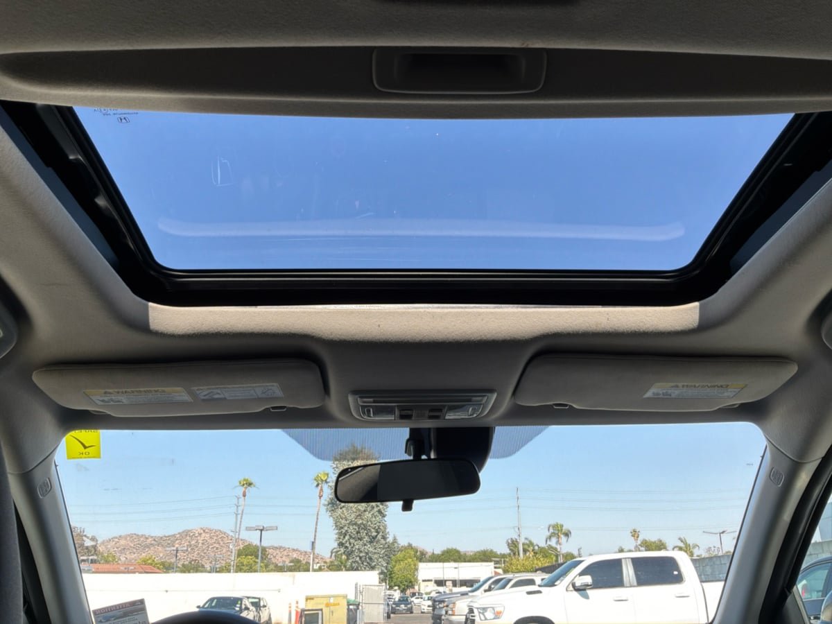 Used 2022 Honda HR-V EX image 16