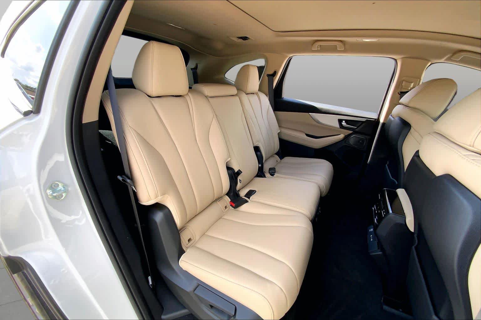 Used 2025 Acura MDX SH-AWD image 20