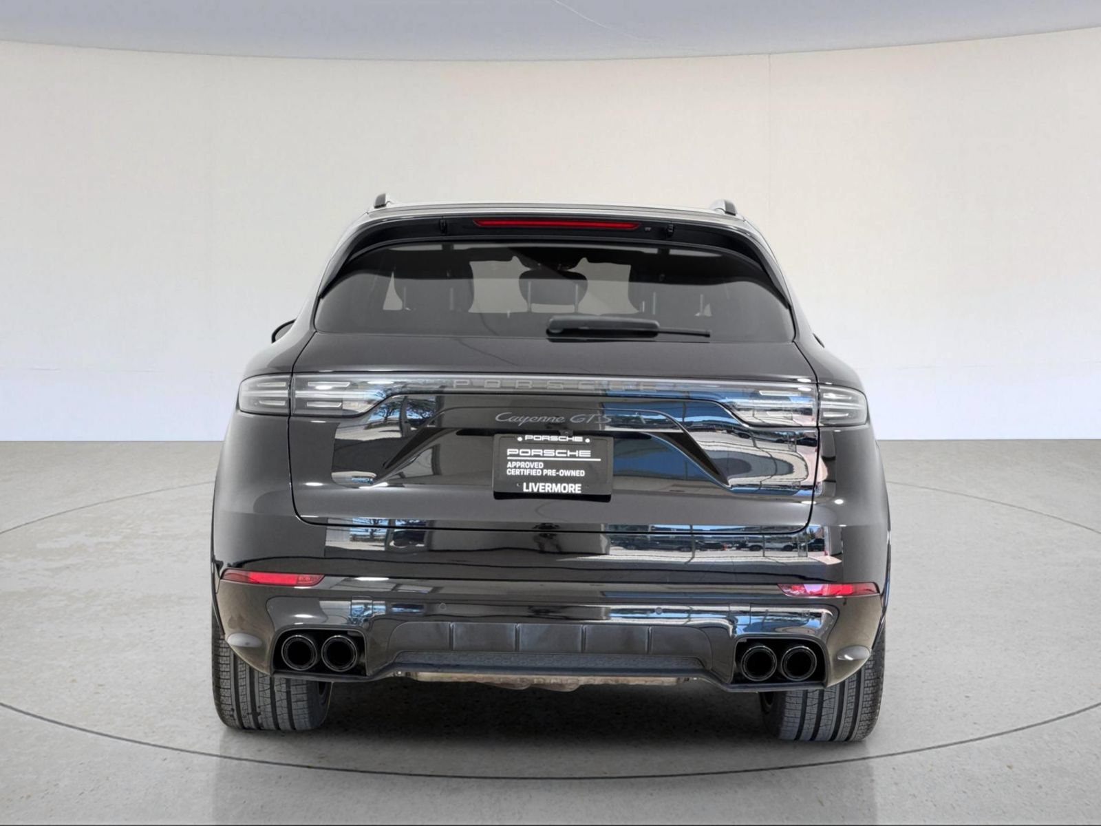 Certified 2023 Porsche Cayenne GTS AWD/4WD image 7