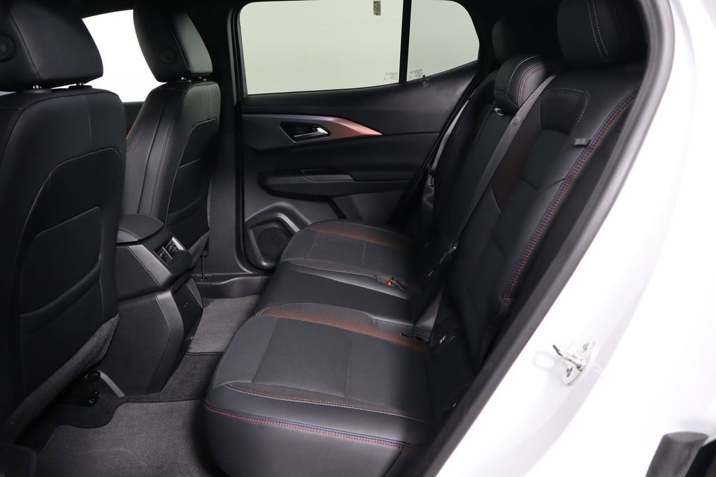 Used 2024 Chevrolet Equinox EV RS image 16