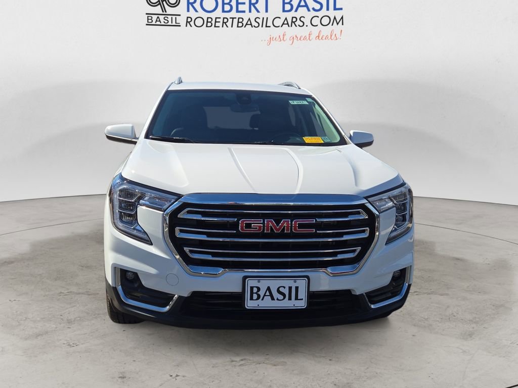 Used 2022 GMC Terrain SLT image 8