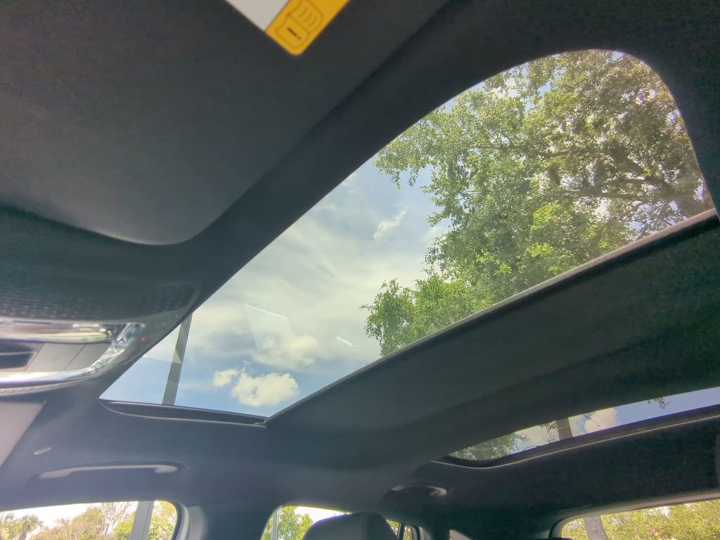 Certified 2024 Mercedes-Benz GLA 35 AMG 4MATIC image 15