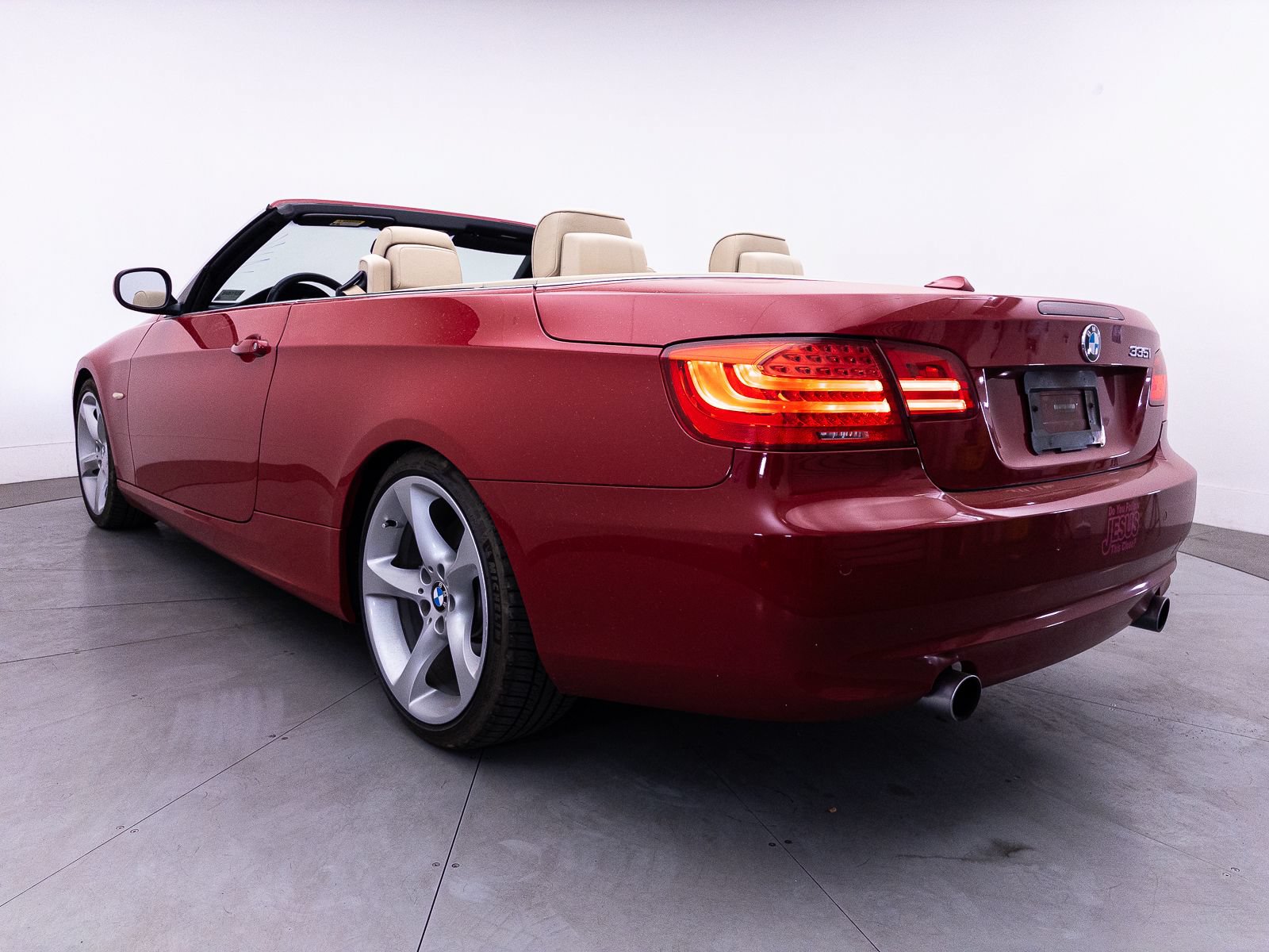 Used 2011 BMW 335i Convertible RWD image 7