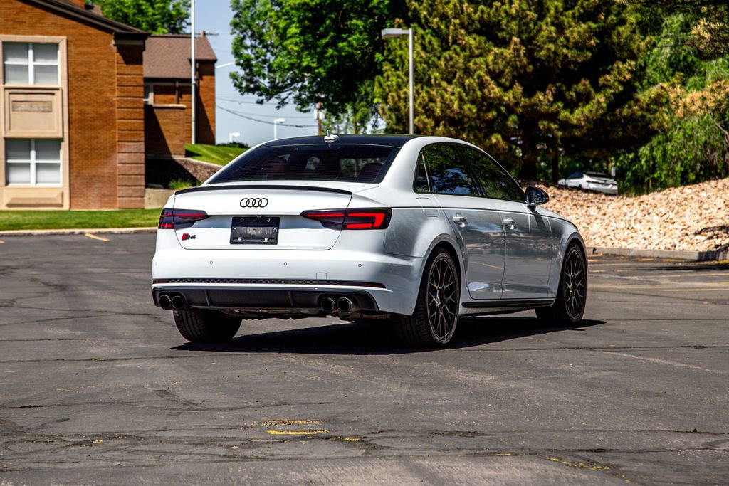 Used 2019 Audi S4 Premium Plus w/ Premium Plus Package AWD/4WD image 5