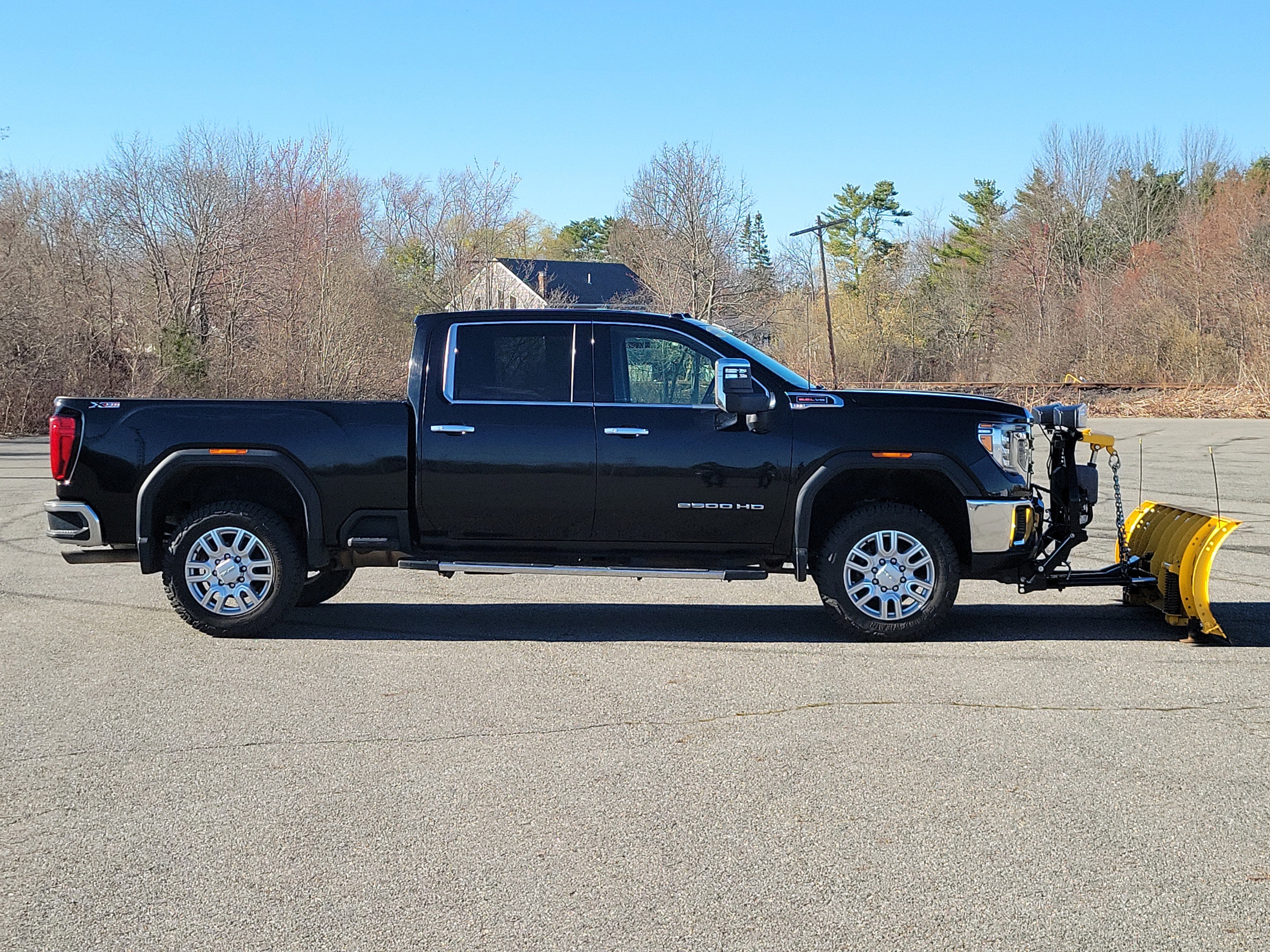 Used 2020 GMC Sierra 2500 SLT w/ SLT Premium Plus Package AWD/4WD image 4