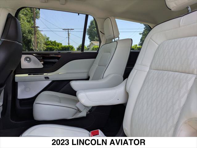 New 2023 Lincoln Aviator Black Label w/ Dynamic Handling Package AWD/4WD image 12