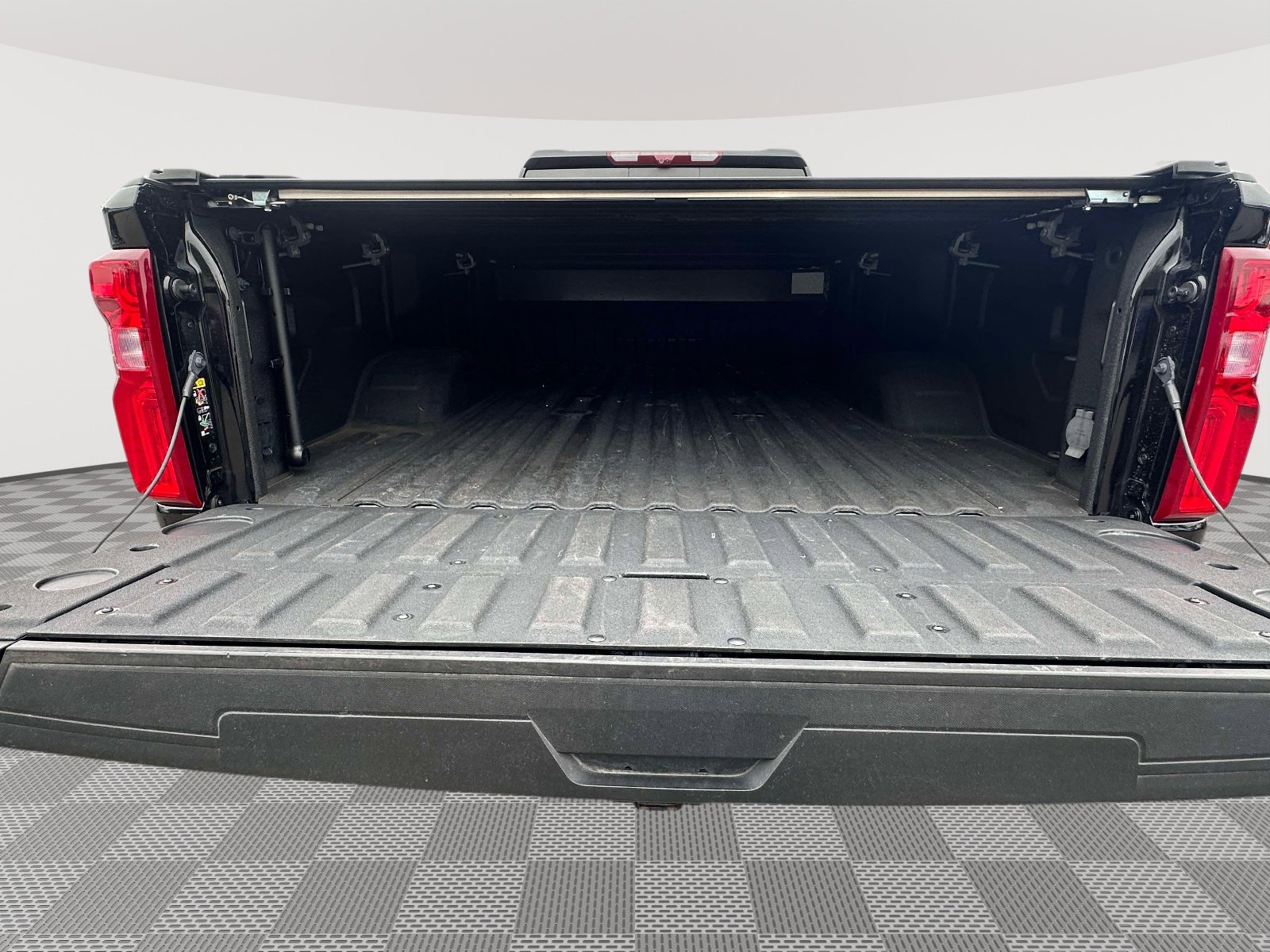 Used 2024 Chevrolet Silverado 3500 High Country w/ High Country Premium Package image 35