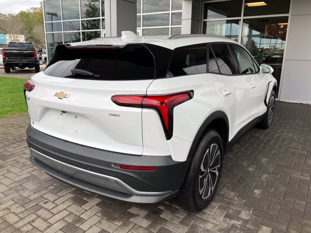 Used 2024 Chevrolet Blazer EV LT AWD/4WD image 4