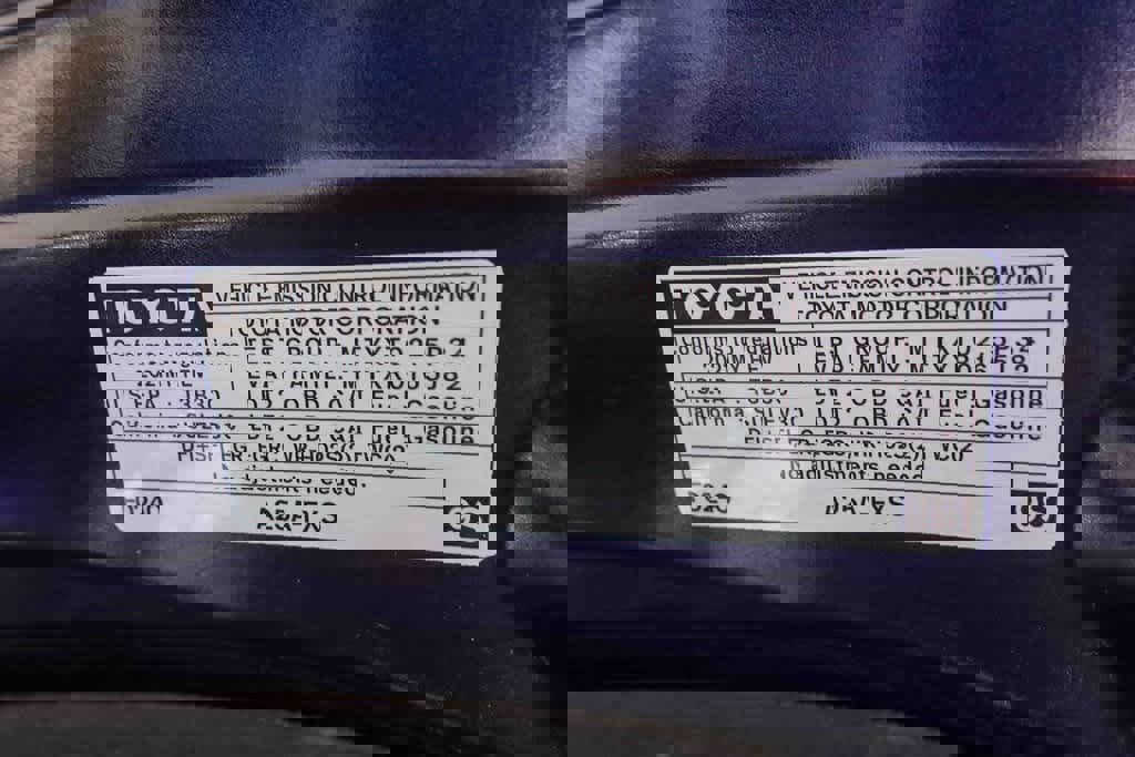 Used 2021 Toyota Highlander XLE image 24