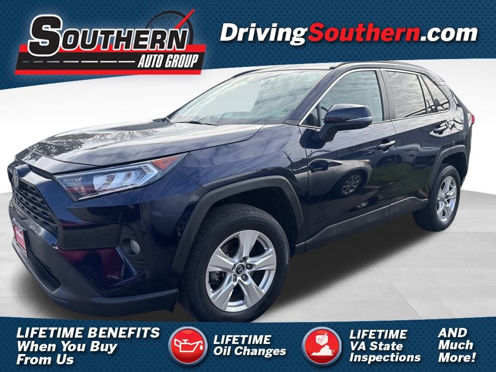 Used 2020 Toyota RAV4 XLE image 1