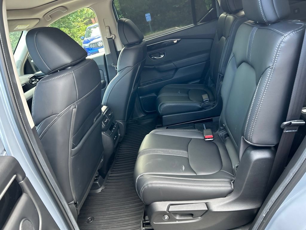 Used 2024 Honda Pilot Touring image 21