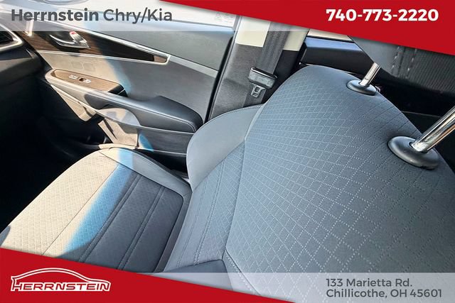 Used 2020 Kia Sorento S AWD/4WD image 11