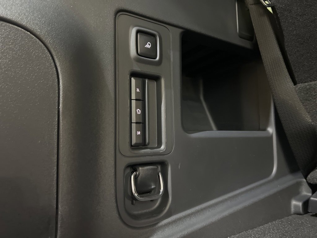 Used 2025 Lincoln Navigator Reserve image 46