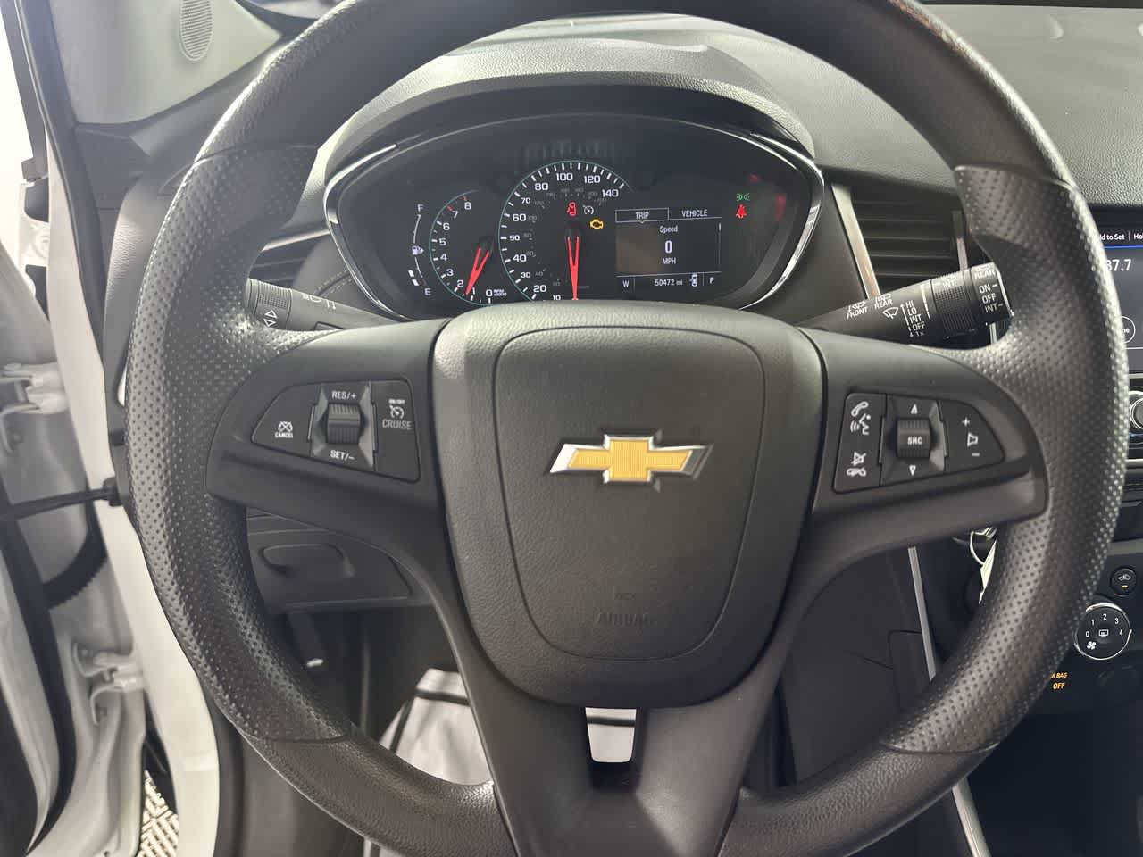 Used 2022 Chevrolet Trax LS w/ Tint and Cruise Package AWD/4WD image 13