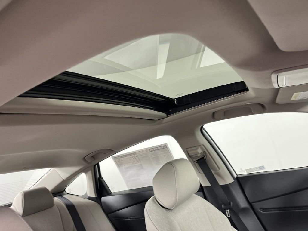 New 2025 Honda Accord SE image 11
