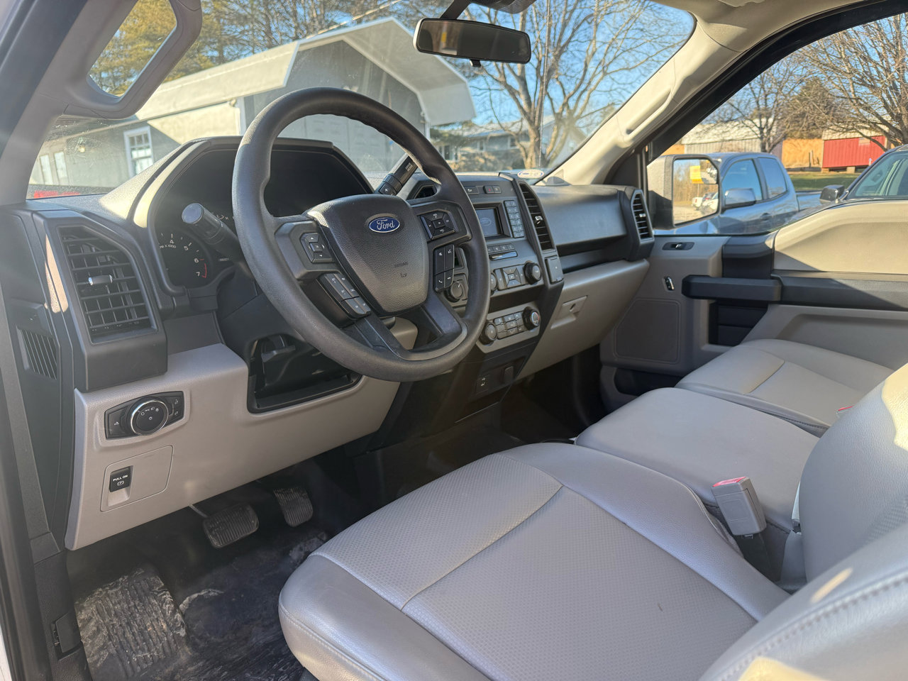 Used 2019 Ford F150 XL w/ Equipment Group 101A Mid image 9