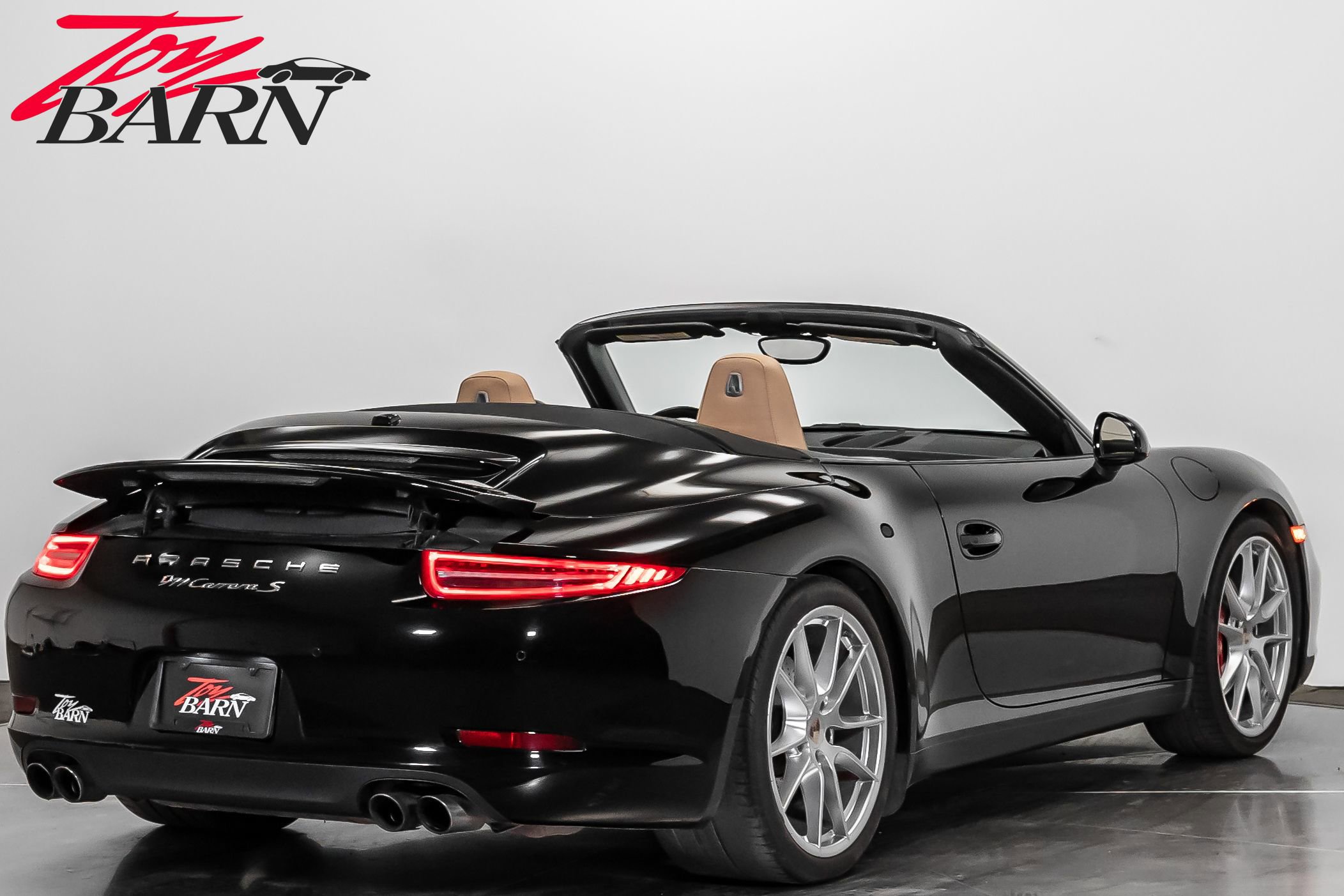 Used 2014 Porsche 911 Carrera S image 5