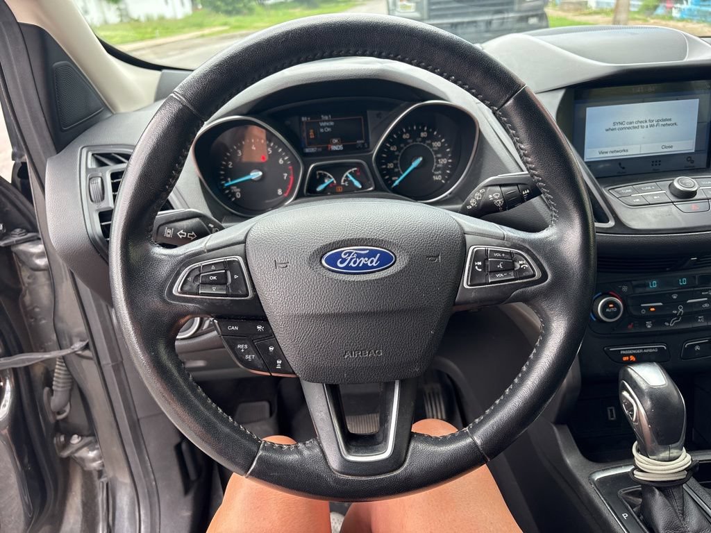 Used 2019 Ford Escape SEL FWD image 14