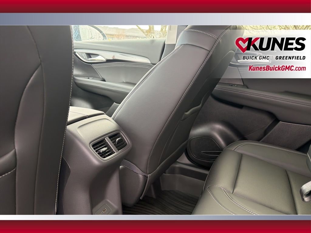 New 2026 Buick Envision Preferred image 36