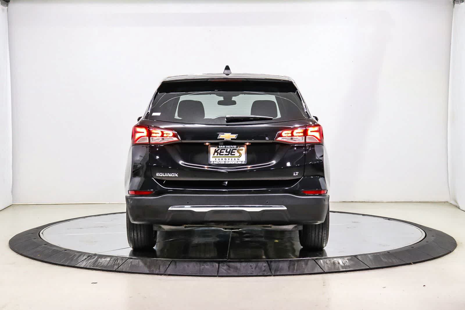Used 2023 Chevrolet Equinox LT FWD image 3