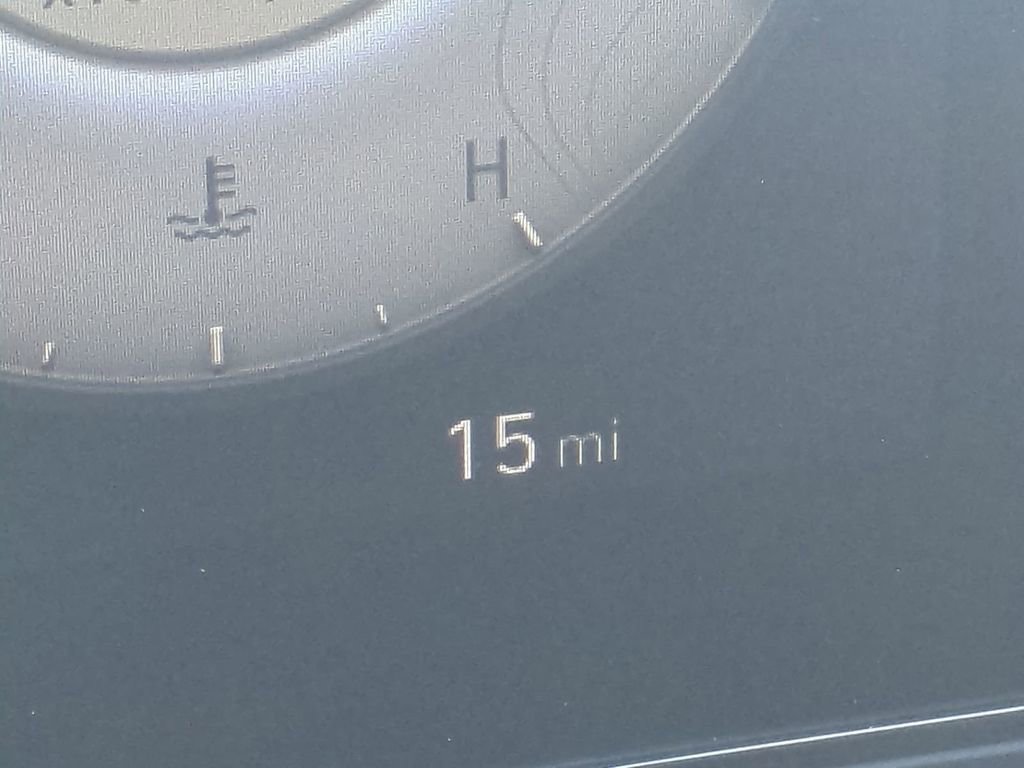 New 2026 Hyundai Elantra Limited image 35