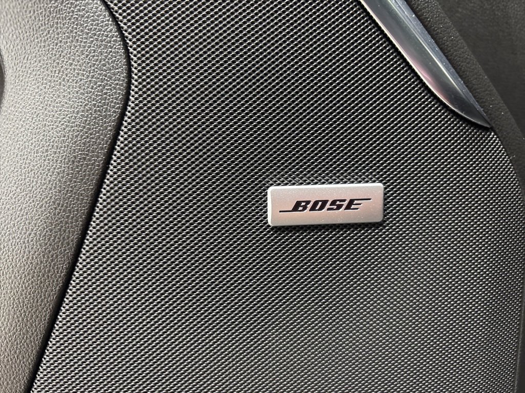 Used 2024 GMC Yukon XL Denali image 27