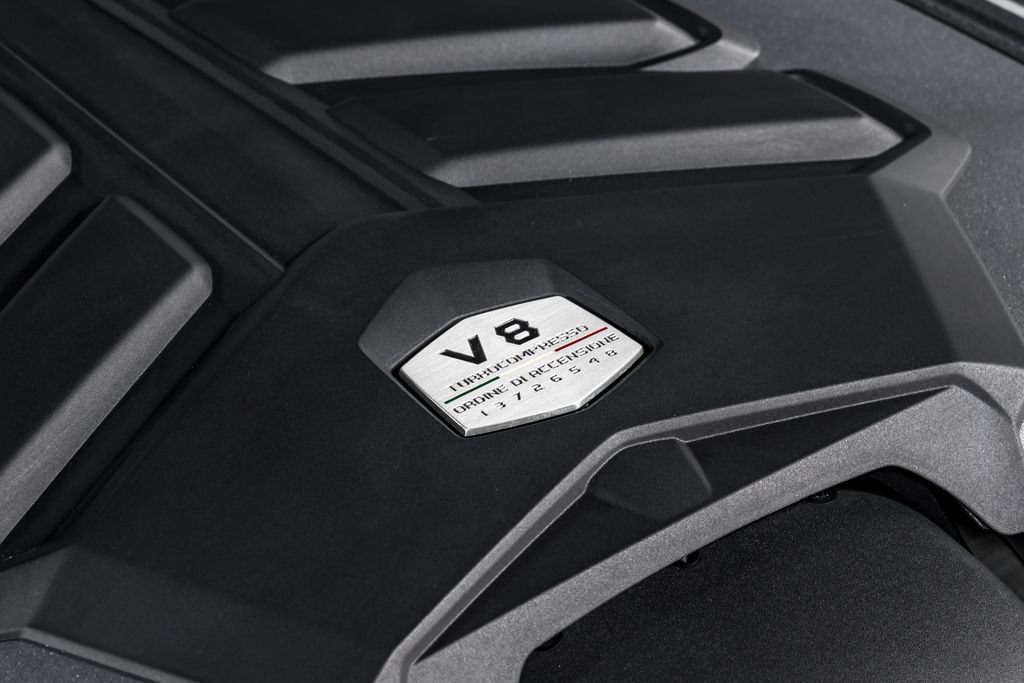 Used 2022 Lamborghini Urus AWD/4WD image 49