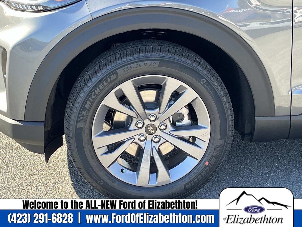 New 2026 Ford Explorer Active image 11