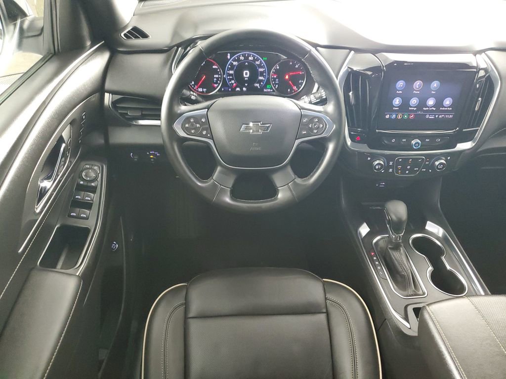 Used 2023 Chevrolet Traverse Premier w/ Redline Edition image 14
