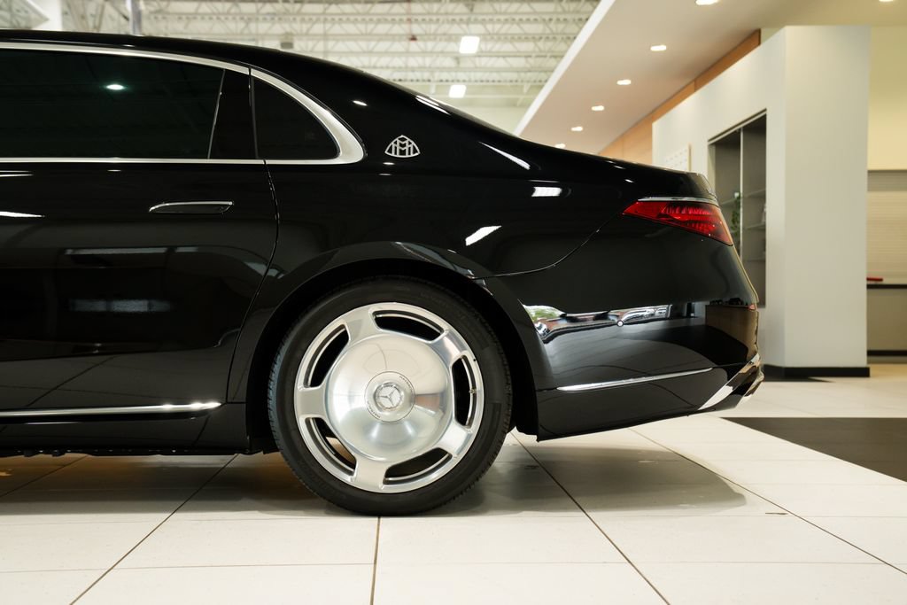 Certified 2022 Mercedes-Benz Maybach S 580 4MATIC image 13