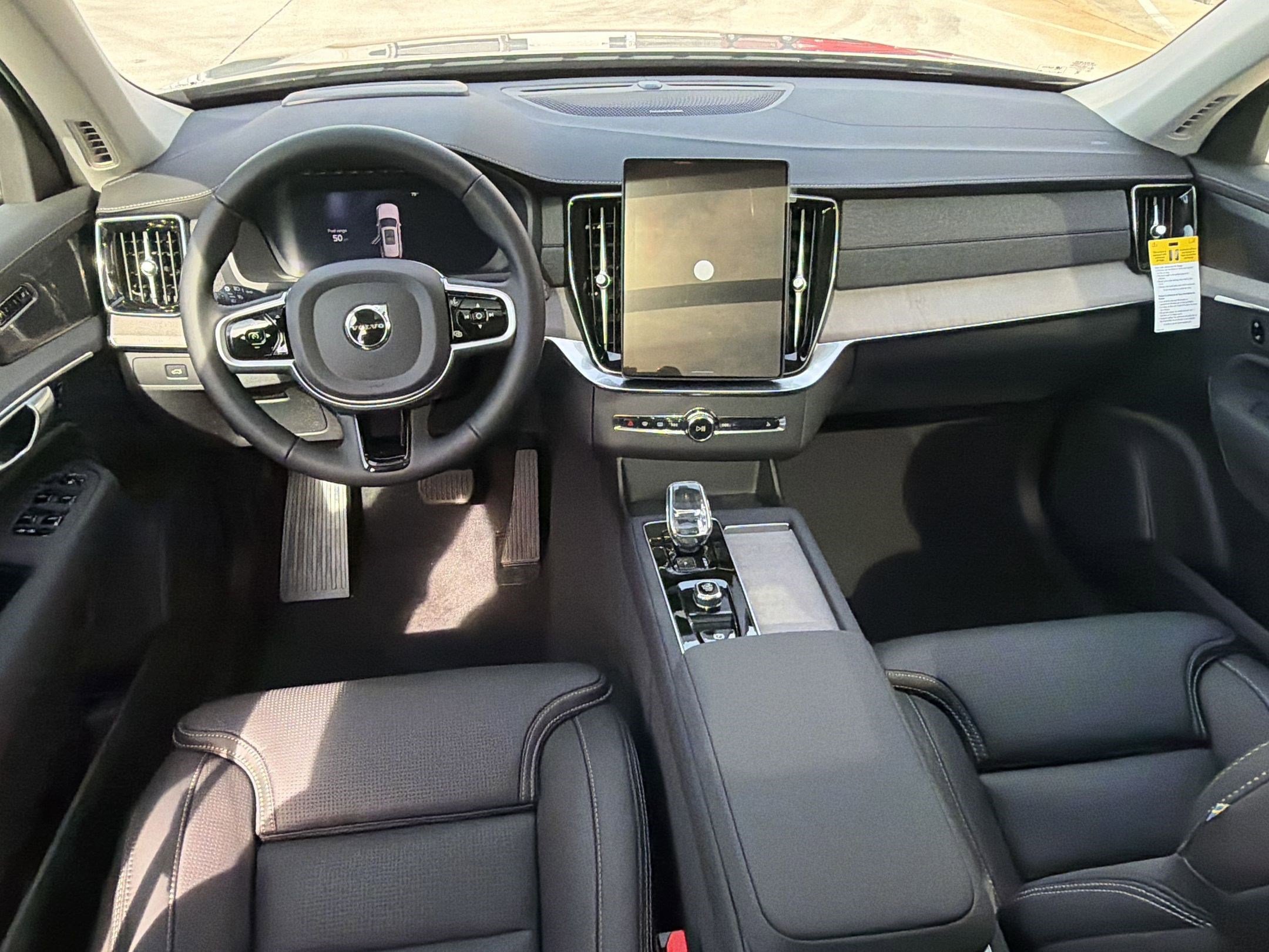 New 2026 Volvo XC90 B6 Ultra w/ Protection Package AWD/4WD image 24