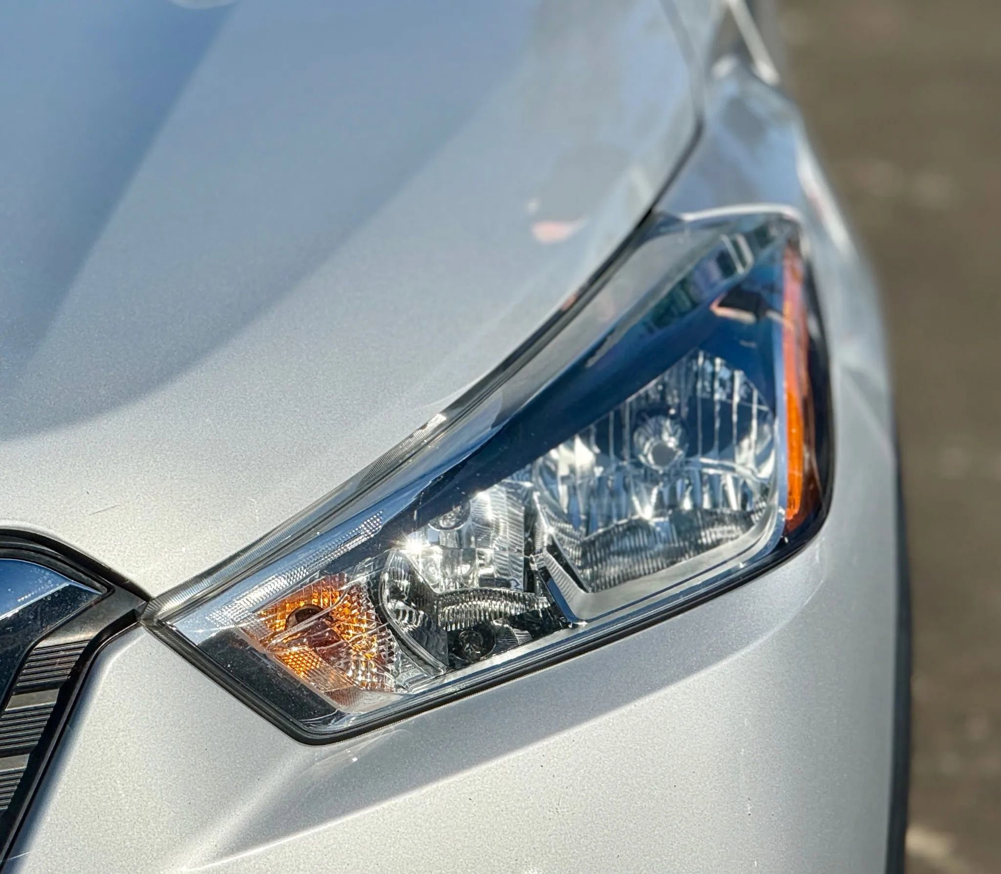 Used 2018 Nissan Kicks S image 23