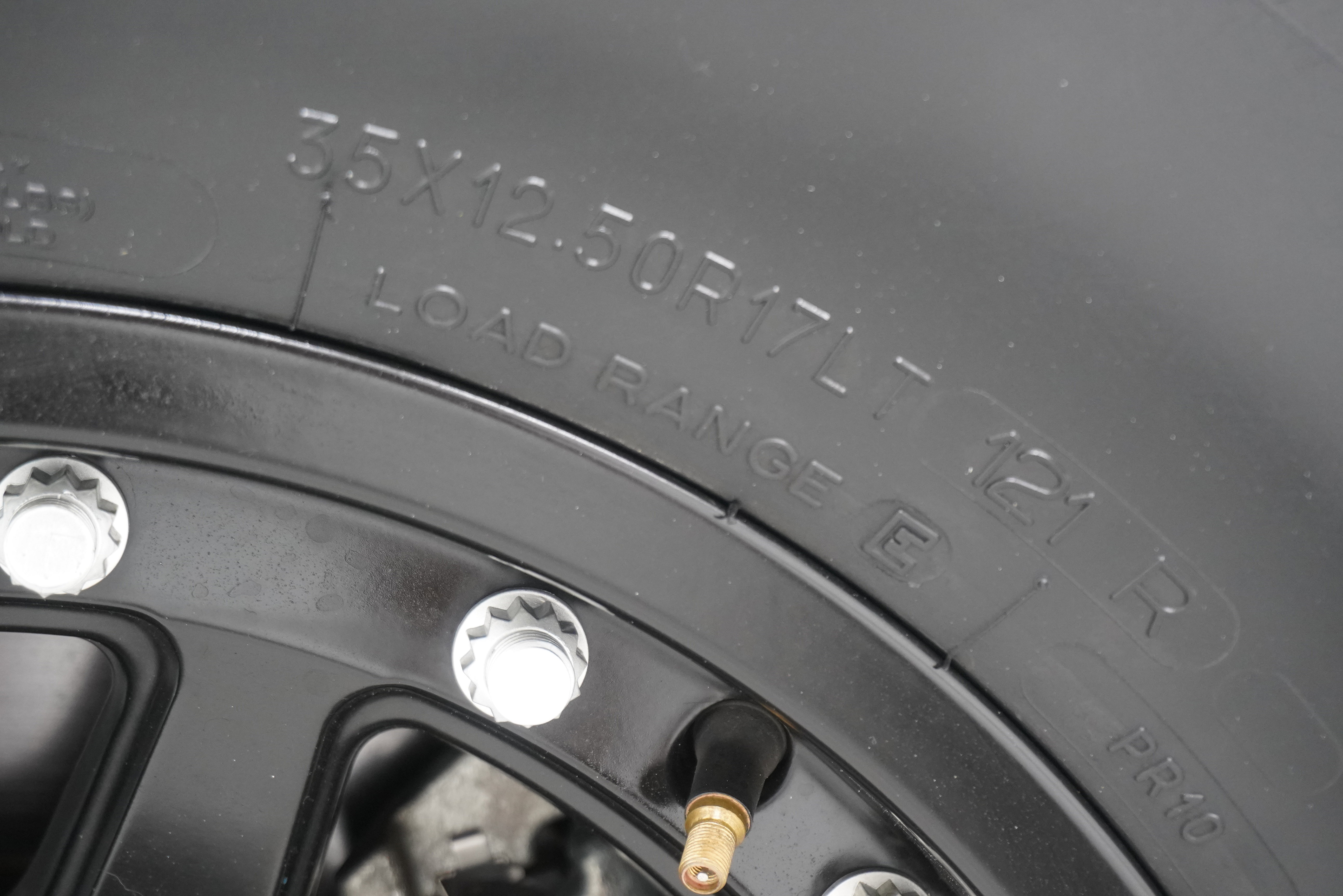 Used 2015 Jeep Wrangler Unlimited Sport w/ Connectivity Group image 24